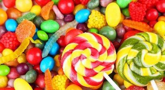 帶娃需警惕 這些食物易致積食，你家孩子還在吃糖嗎？